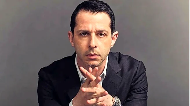 'The Social Reckoning' trailer: Jeremy Strong plays Zuckerberg with charisma