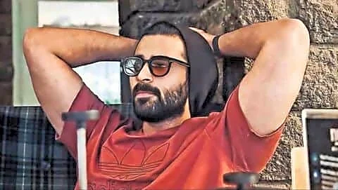 Actor Tej fractures knee during 'Bhari' training needs 3 months