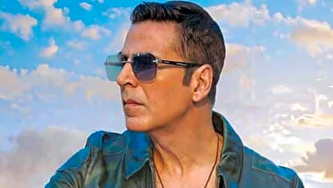 Kumar recalls near-miss stunts from 'Sainik' and 'International Khiladi'