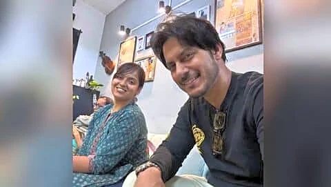 Actors Raja and Goswami reunite for 'Kureghore Rajkanya' after 'Bhalobasa.com'