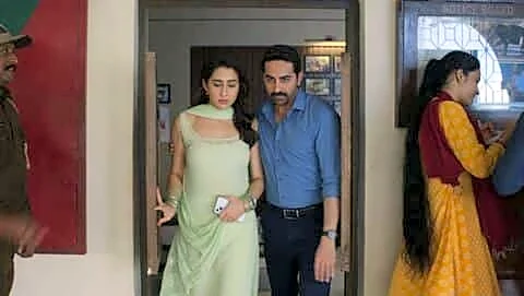 'Pati Patni Aur Woh Do' opens ₹3.85 cr, Netflix bound
