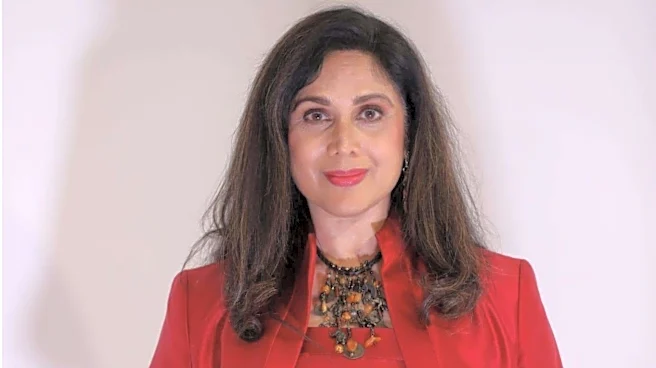 After 30 years, Meenakshi Seshadri announces Bollywood comeback