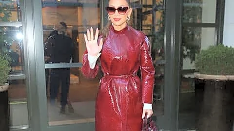 Lopez's nearly $60,000 red leather look for 'Office romance'