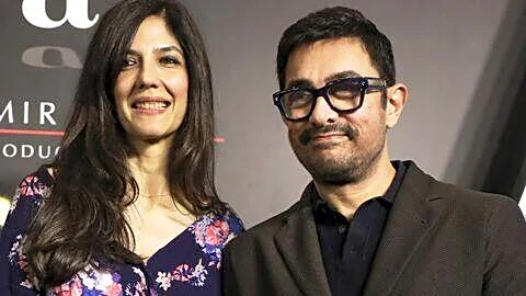 Khan to marry Spratt in registered home ceremony July 5