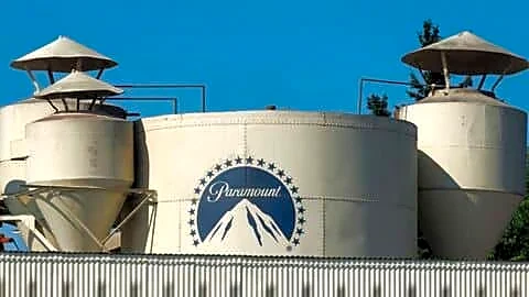 EU examines Paramount $110 billion bid for Warner Bros Discovery