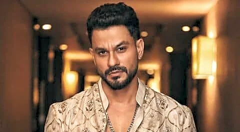 Kemmu back 'Golmaal 5' set, 'Madgaon Express 2' script ready