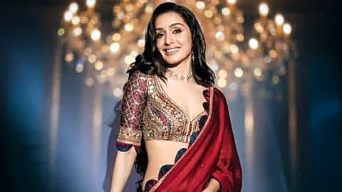 Kapoor charges ₹15cr for 'Eetha' Vithabai biopic, Vijan backs fee