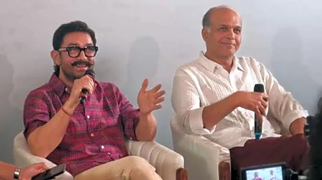 Aamir Khan, Ashutosh Gowarikar reuniting after 25 years for 'Lalkaar'