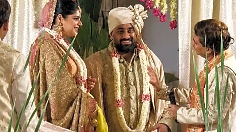 Kapoor marries Thakkar in Hindu ceremony at Taj Lands End
