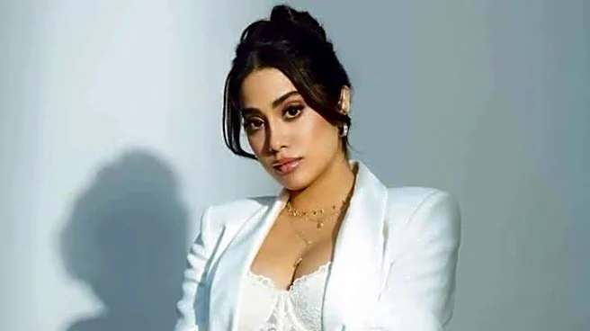 Janhvi Kapoor to collaborate with 'Pagglait' director Umesh Bist?