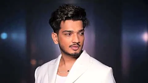 Munawar Faruqui criticizes celebrities' delayed NEET response on Instagram