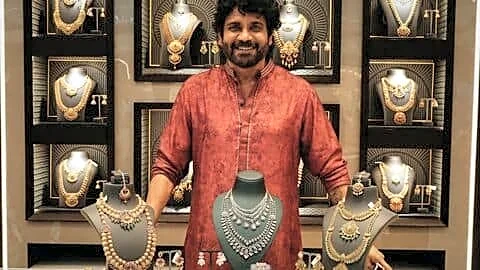 Actor Nagarjuna launches Kalyan Jewellers showroom in Mallina Nagar Rajamahendravaram