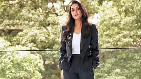 Zinta says shoulder injury on 'Vibe' forced fitness pause