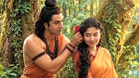 Kapoor praises Pallavi as the only Sita for 'Ramayana'