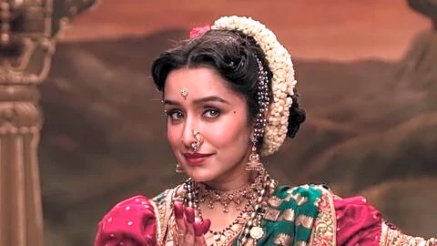 Kapoor revealed muscle tear on 'Eetha' set during dance scene