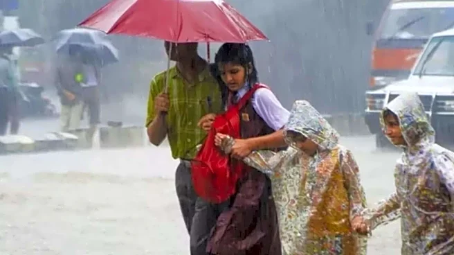 Tamil Nadu readies shelters for possible cyclone; schools closed