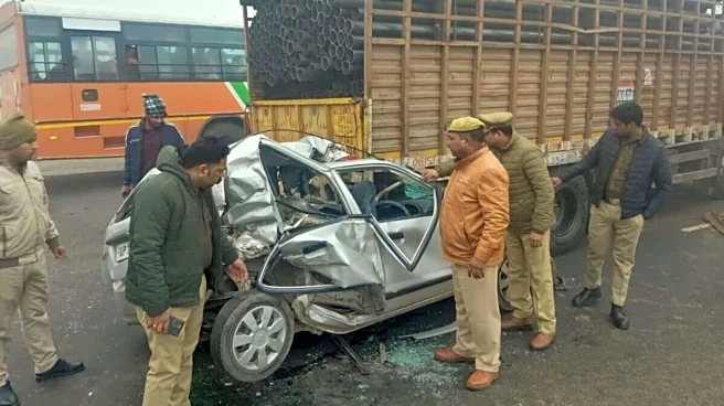 Multiple vehicles collide on Noida Expressway due to dense fog