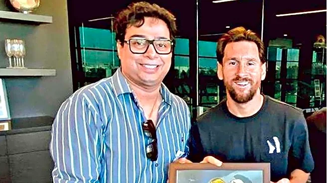 Who is Satadru Dutta, organizer of Messi event in Kolkata?