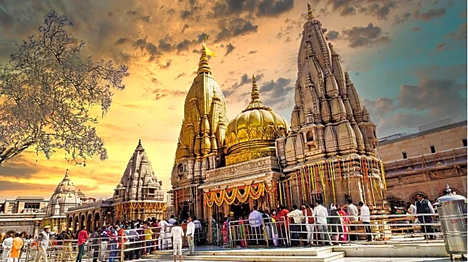 No VIP/special darshans at Kashi Vishwanath Temple this New Year