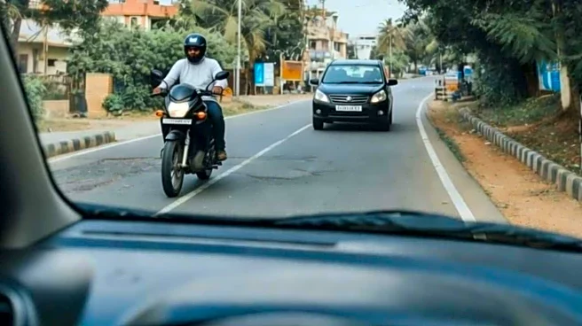 Wrong-side driving now criminal offense in Delhi