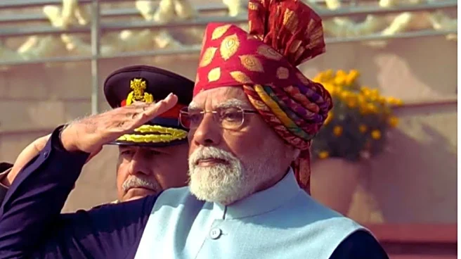 PM Modi's multi-colored safa steals spotlight at 77th R-Day parade