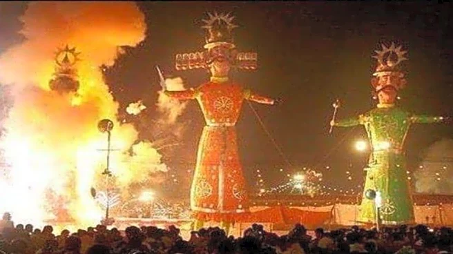 'Ravan' blinded after Ram's arrow accidentally hits him during Ramlila