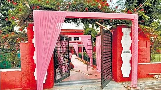 Hansraj principal decks up college for son's wedding; students protest