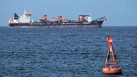 Indian government denies payment problems over Iranian oil diversion claims