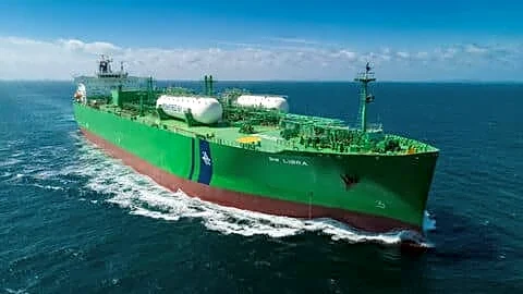 India sustains Hormuz transits with 8 vessels after U.S.-Israeli strikes