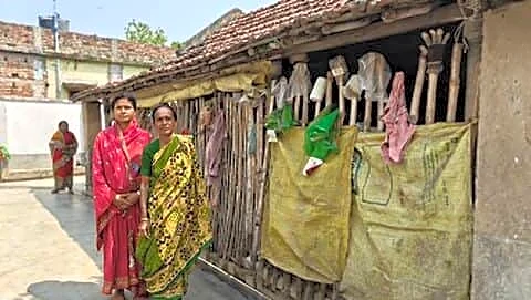 West Bengal potato price crash leaves Kalna family ₹20L debt