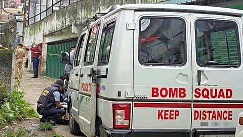 Bomb threat emails force evacuation of 2 Delhi University colleges