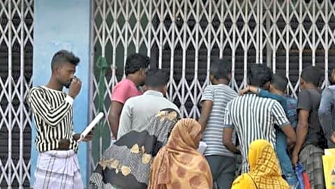 North 24 Parganas: 55% missing from electoral list, locals rush