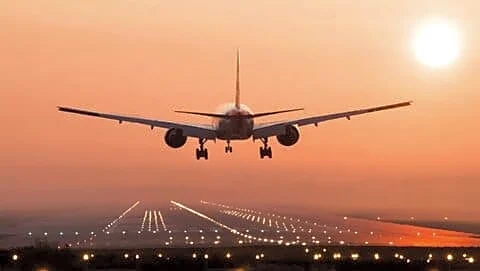 Dubai limits foreign flights to once daily, Indian carriers scramble