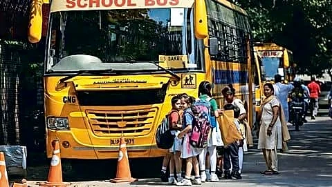 Maharashtra plans per km base and monthly school bus payments