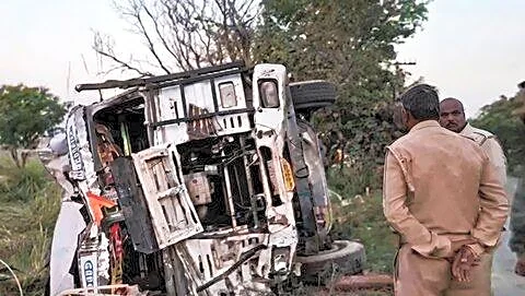 Hapur wedding bus collides with truck, killing 6, injuring 7