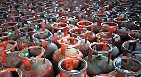 Gas cylinder blast in Darbhanga kills 3, probe under way