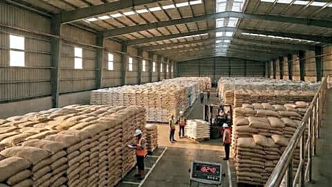 Iran conflict disrupts global sulfur supply for fertilizers and semiconductors