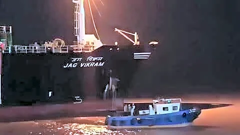 Jag Vikram 1st Indian ship through Strait of Hormuz post-ceasefire
