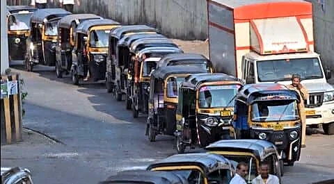 Maharashtra requires taxi and auto-rickshaw drivers to demonstrate Marathi proficiency