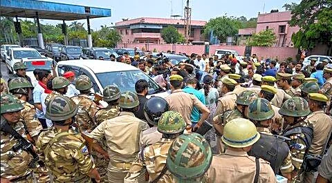 Noida 50th foundation day cut short as daily-wage workers protest