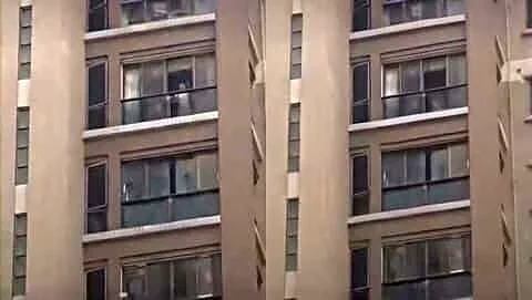 Woman throws ₹1.5cr cash from Shantou balcony during domestic dispute