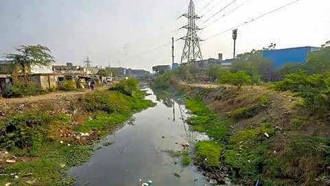 Girishbhai Patel, Vadodara pan owner, survives canal kidnapping, 7 arrested