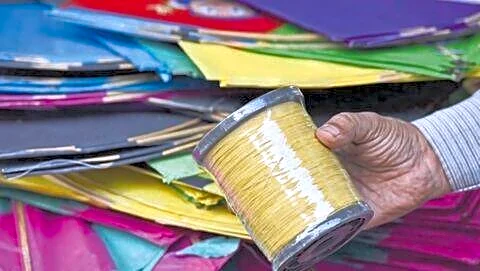 Manja string nearly cuts throat of Lucknow rider Harishankar Yadav