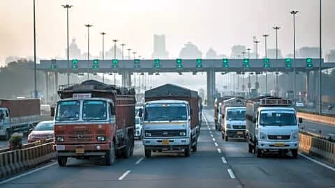 Delhi raises ECC for commercial vehicles after Supreme Court order