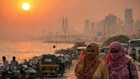 Mumbai hits 35 Celsius as IMD warns storms from Thursday