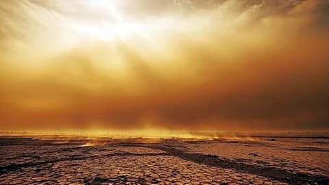 India's early intense heatwave sees Banda Prayagraj, Maharashtra exceed 45°C