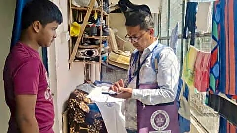 Delhi teacher Lalit Lal Verma records households for Census 2027