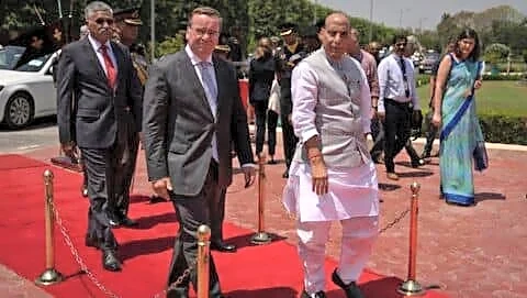 India and Germany to sign $8bn deal after Berlin talks