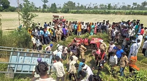 Tractor overturns on Dhakherwa-Ghajiapur highway kills 5 in Lakhimpur Kheri