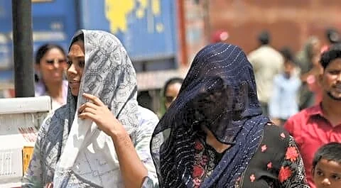 Delhi records hottest April day in 4 years, rain expected